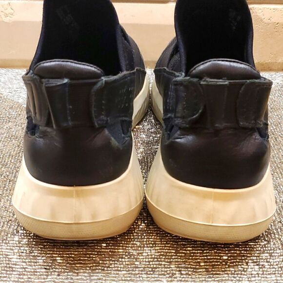 ECCO ST.1 Lite Slip On Sneaker - Size 38 - Picture 7 of 10